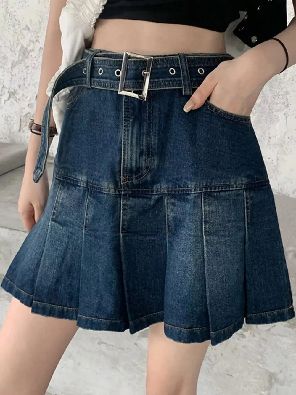 Vintage Blue High-Waisted Pleated Denim Skirt